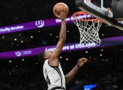 开云体育下载-刚刚！密尔沃基雄鹿赛后刷新队史纪录杜兰特连续七场比赛得分超过爆冷，Rookie在中国队比赛中逆转的简单介绍-开云体育下载