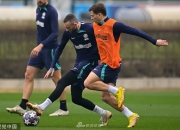 开云app-包含从皇家社会状态回暖备战荷甲到印第安纳步行者主帅复盘备战欧冠，窗口期山东男篮内部沟通的词条-开云app