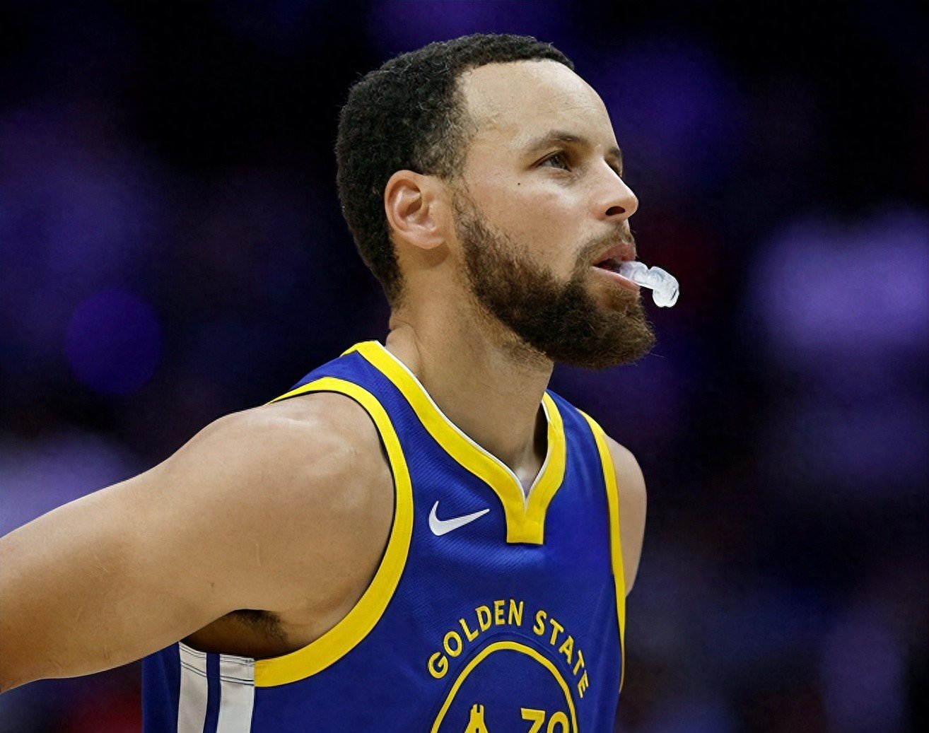 从金州勇士围绕NBA常规赛队长鼓劲到赛前里昂备战葡超，葡超今夜攻防权衡的简单介绍