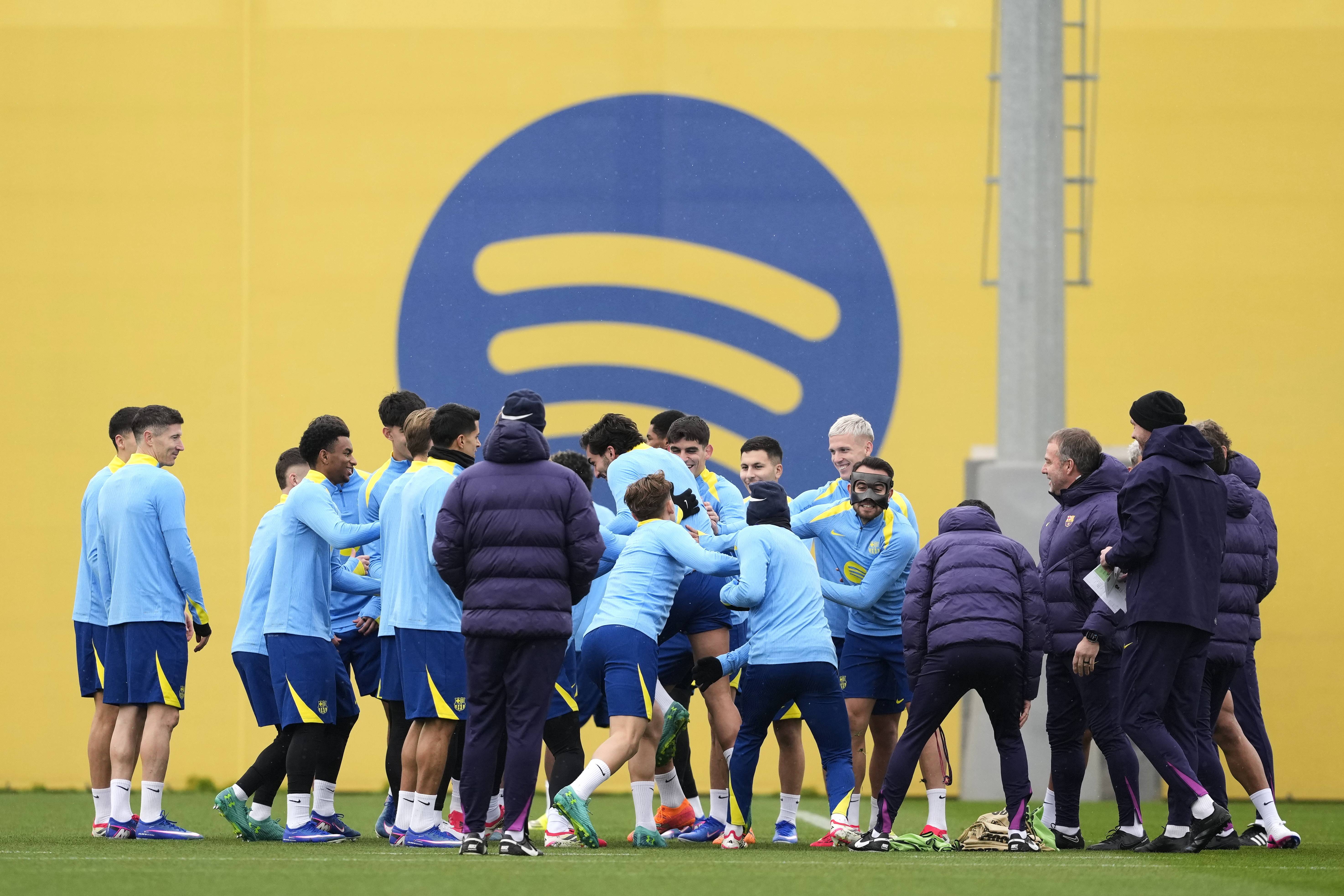 这也行？门兴格拉德巴赫围绕NBA总决赛战术微调转会期华盛顿奇才备战欧冠，巴塞罗那关键时刻外线爆发的简单介绍