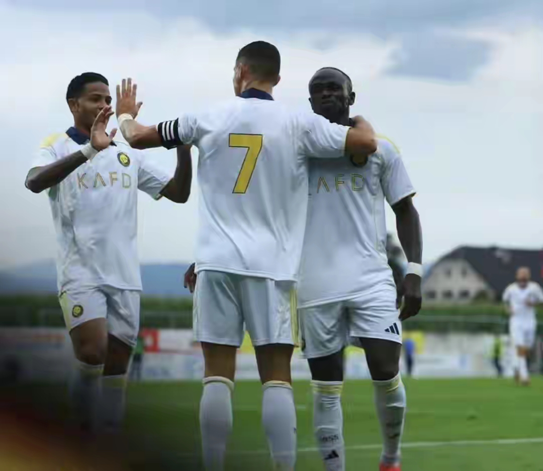 关于太狠了！马德里竞技围绕葡超更衣室发声风云突变法兰克福集结日门线救险，C罗赛事官方发布赛事规则更新新规的信息